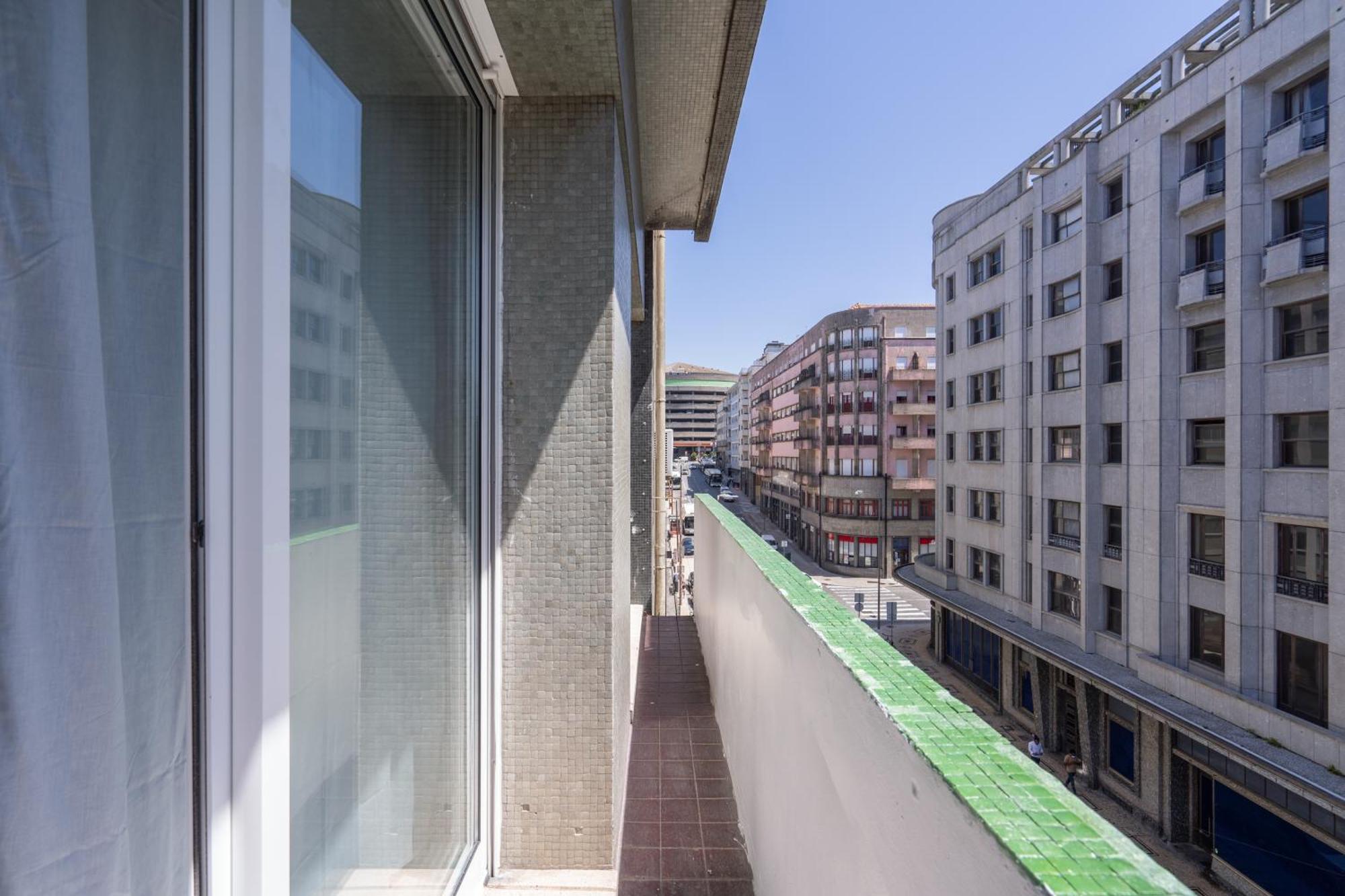 ポルトSweet Flats With Netflix - Bolhao City Centerアパートメント エクステリア 写真